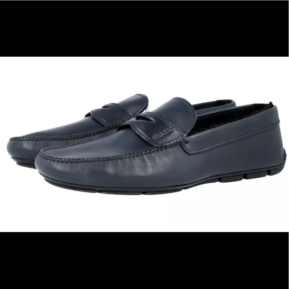 PRADA NAVY BLUE LOAFERS 2DD001
